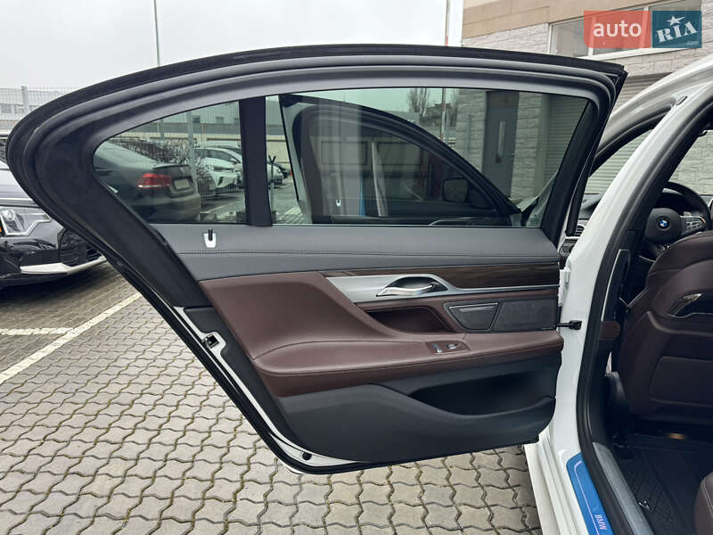 Седан BMW 7 Series 2020 в Одесі