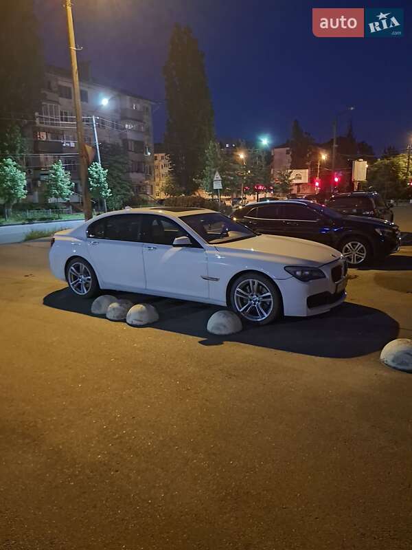 Седан BMW 7 Series 2011 в Чернигове фото 4 Седан BMW 7 Series 2011 в Чернигове