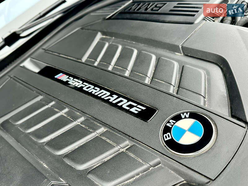 Седан BMW 7 Series 2021 в Киеве