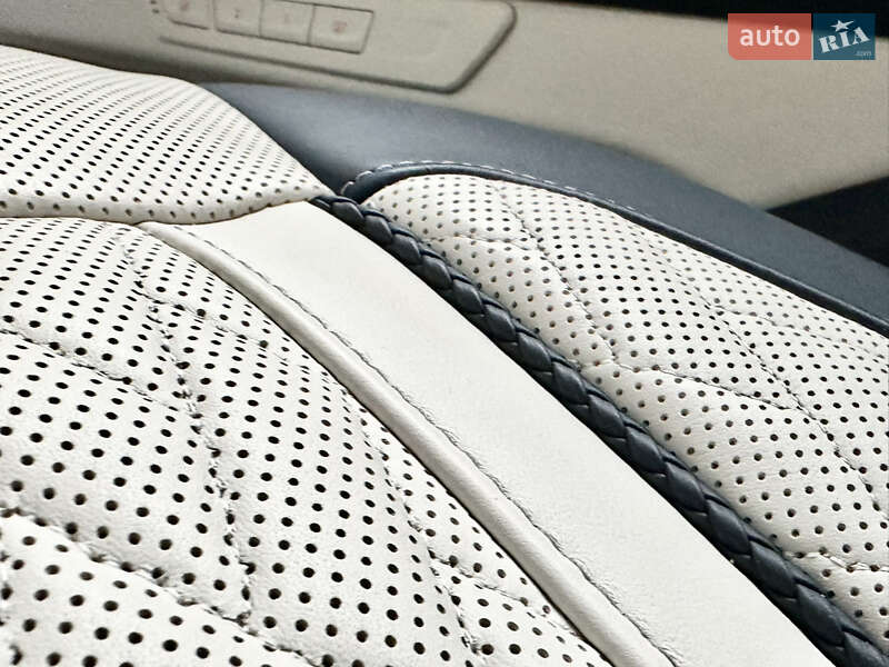 Седан BMW 7 Series 2021 в Киеве