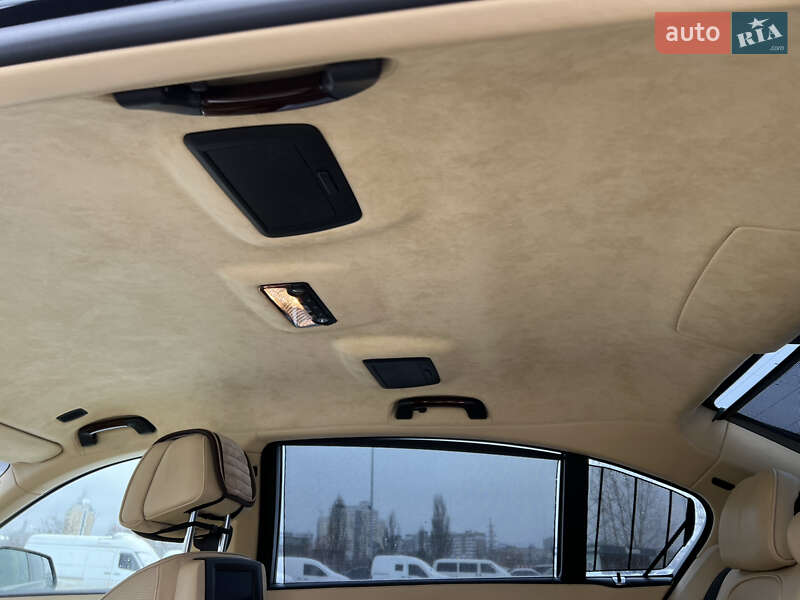 Седан BMW 7 Series 2011 в Києві фото 27 Седан BMW 7 Series 2011 в Києві