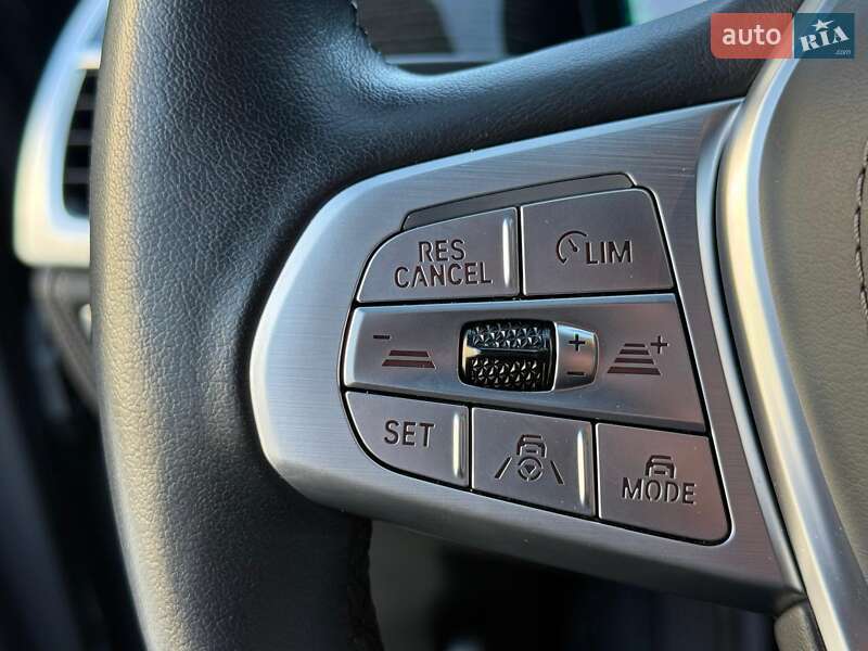 Седан BMW 7 Series 2022 в Києві
