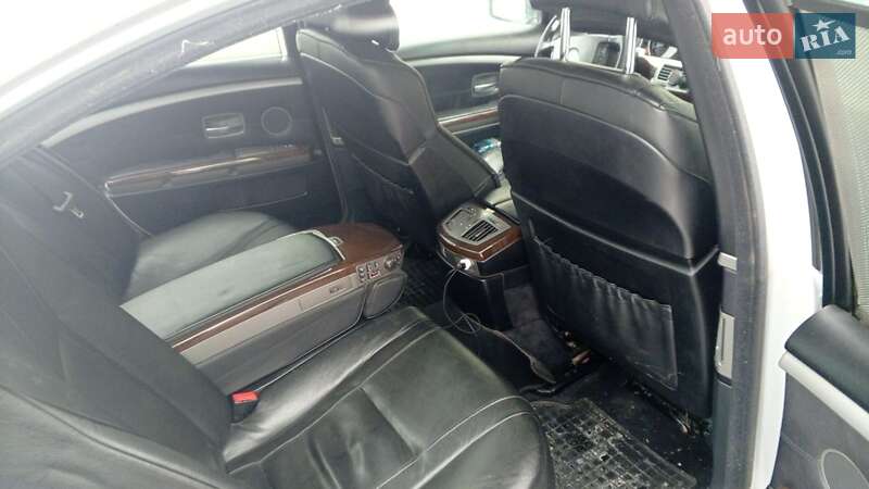 Седан BMW 7 Series 2004 в Киеве фото 3 Седан BMW 7 Series 2004 в Киеве