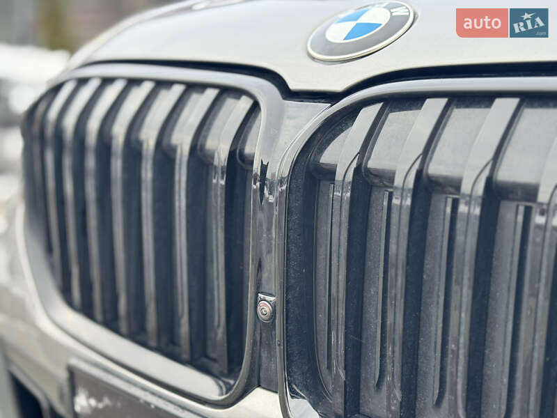 Седан BMW 7 Series 2019 в Киеве