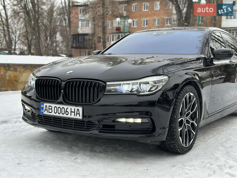 Седан BMW 7 Series 2016 в Могилев-Подольске фото 16 Седан BMW 7 Series 2016 в Могилев-Подольске