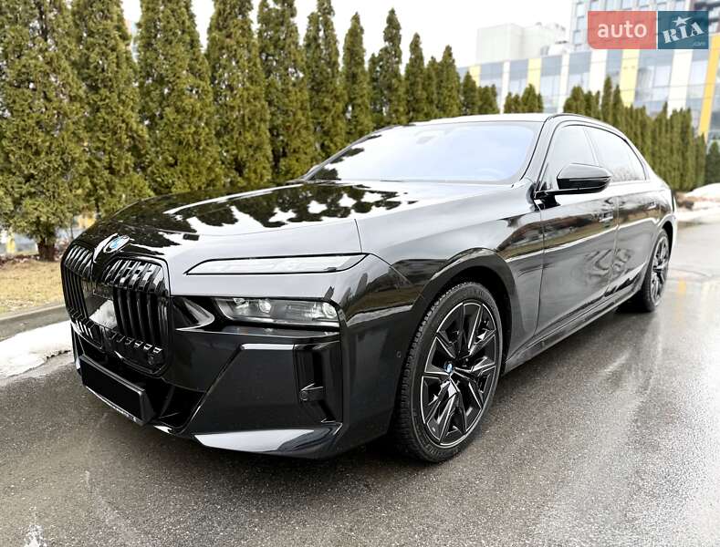 Седан BMW 7 Series 2023 в Киеве фото 2 Седан BMW 7 Series 2023 в Киеве