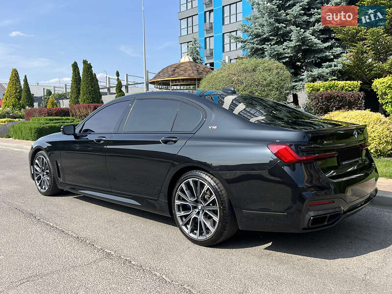 Седан BMW 7 Series 2022 в Днепре