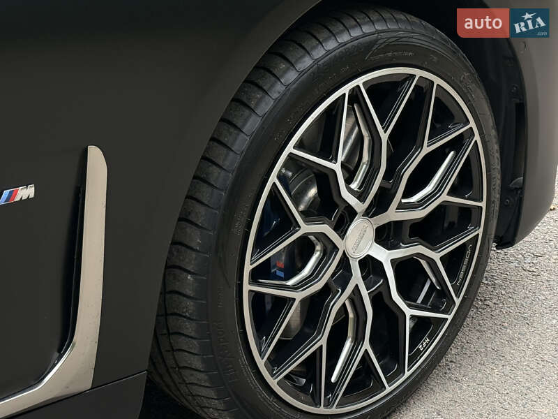 Седан BMW 7 Series 2020 в Ровно