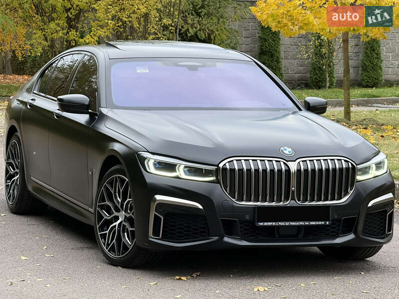 Седан BMW 7 Series 2020 в Ровно