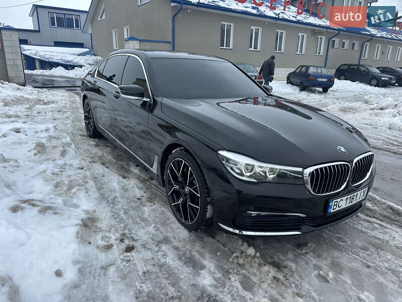 Седан BMW 7 Series 2015 в Самборе фото 2 Седан BMW 7 Series 2015 в Самборе