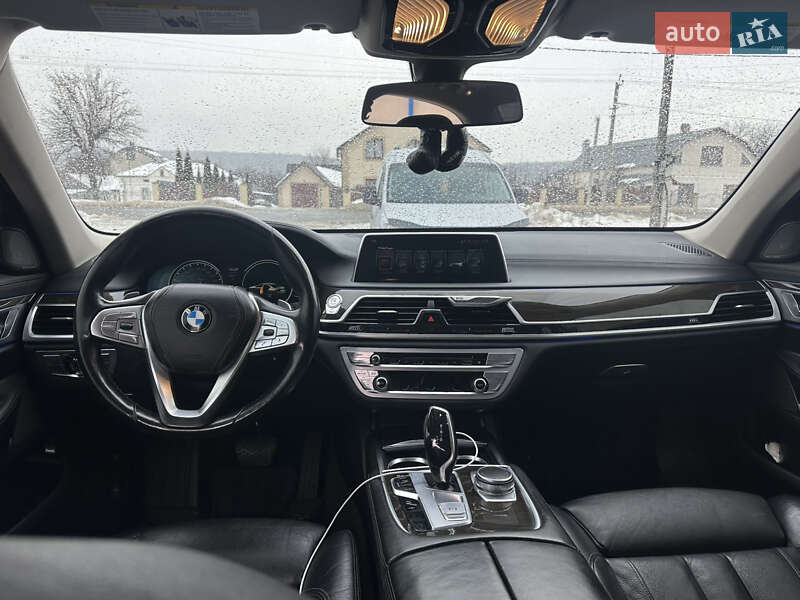 Седан BMW 7 Series 2015 в Самборе фото 13 Седан BMW 7 Series 2015 в Самборе