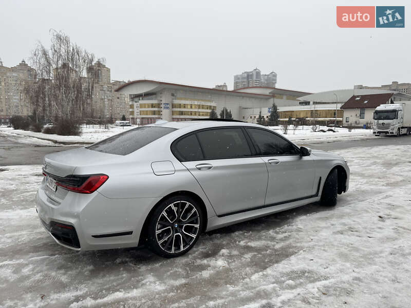 Седан BMW 7 Series 2018 в Киеве