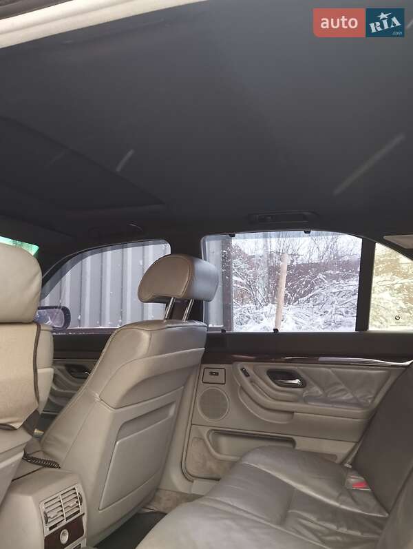 Седан BMW 7 Series 1996 в Києві