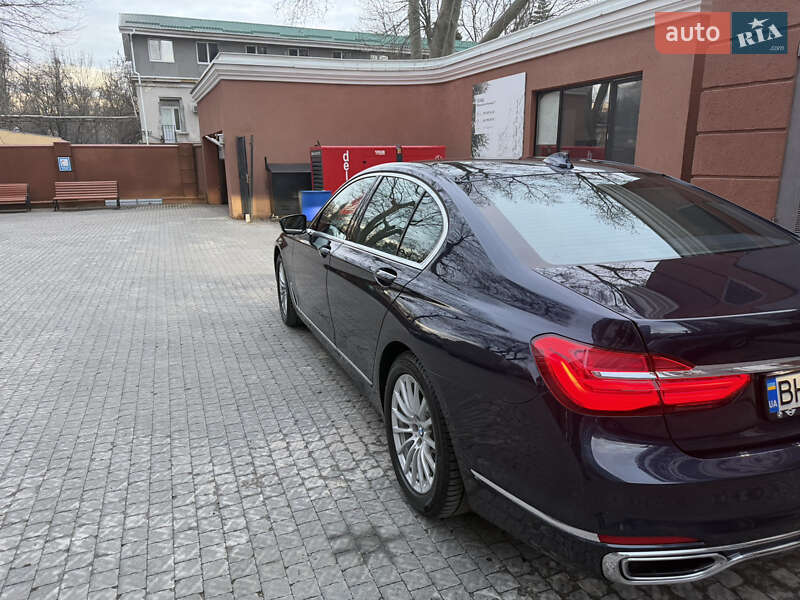 Седан BMW 7 Series 2017 в Одессе