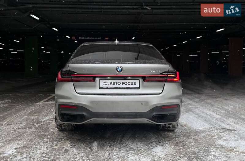 Седан BMW 7 Series 2020 в Киеве