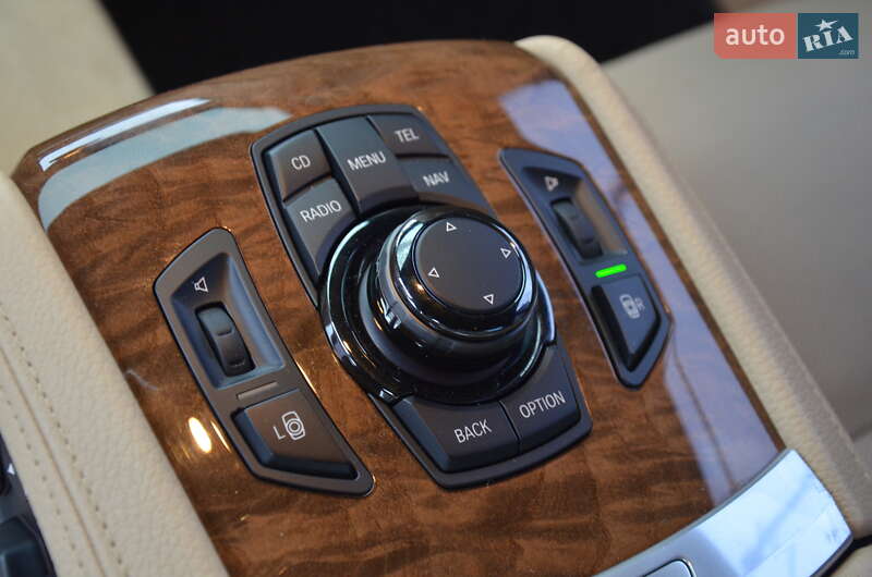 Седан BMW 7 Series 2010 в Харькове