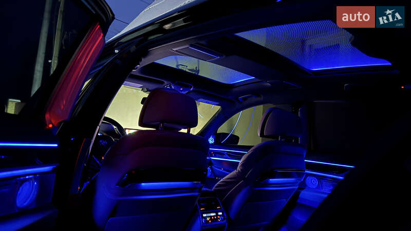 Седан BMW 7 Series 2019 в Киеве
