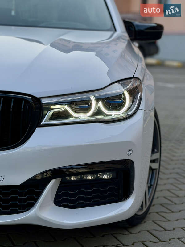 Седан BMW 7 Series 2016 в Ужгороде