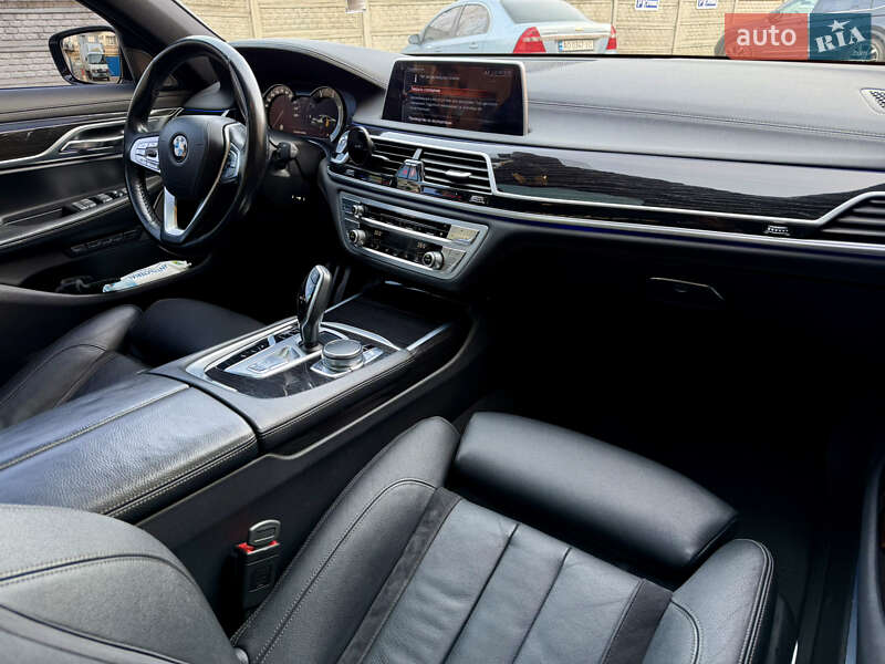 Седан BMW 7 Series 2016 в Ужгороде