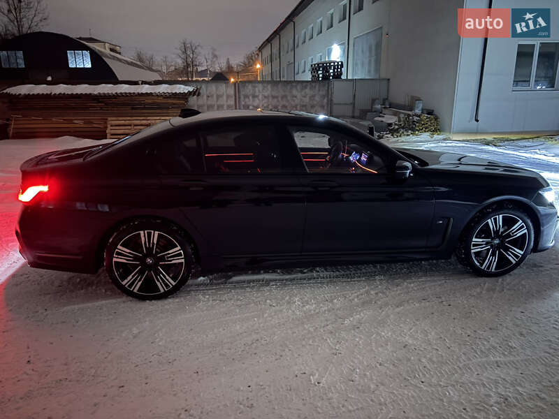 Седан BMW 7 Series 2022 в Ивано-Франковске фото Седан BMW 7 Series 2022 в Ивано-Франковске