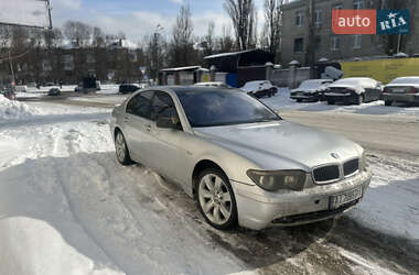 Седан BMW 7 Series 2002 в Хотове