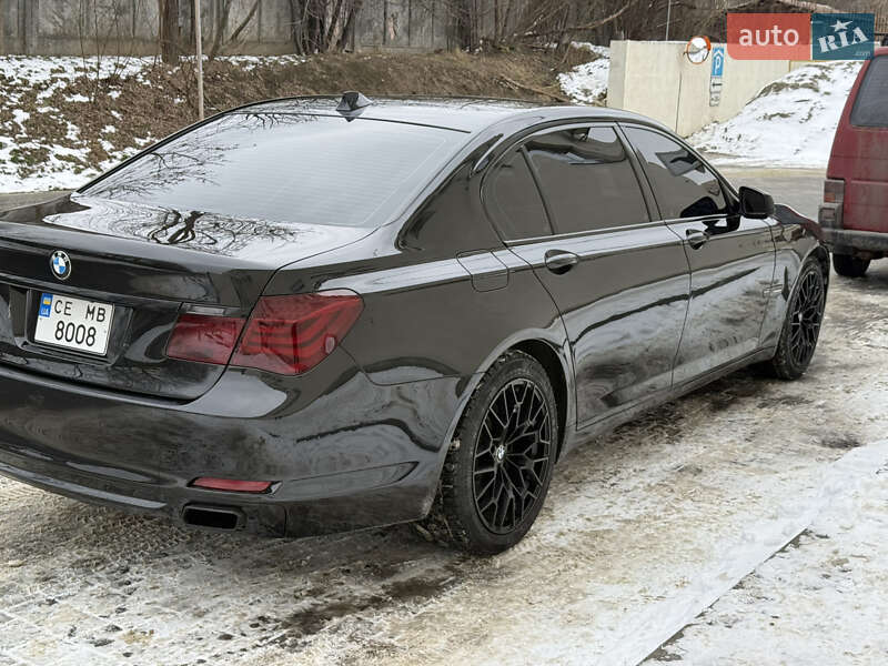 Седан BMW 7 Series 2011 в Львове