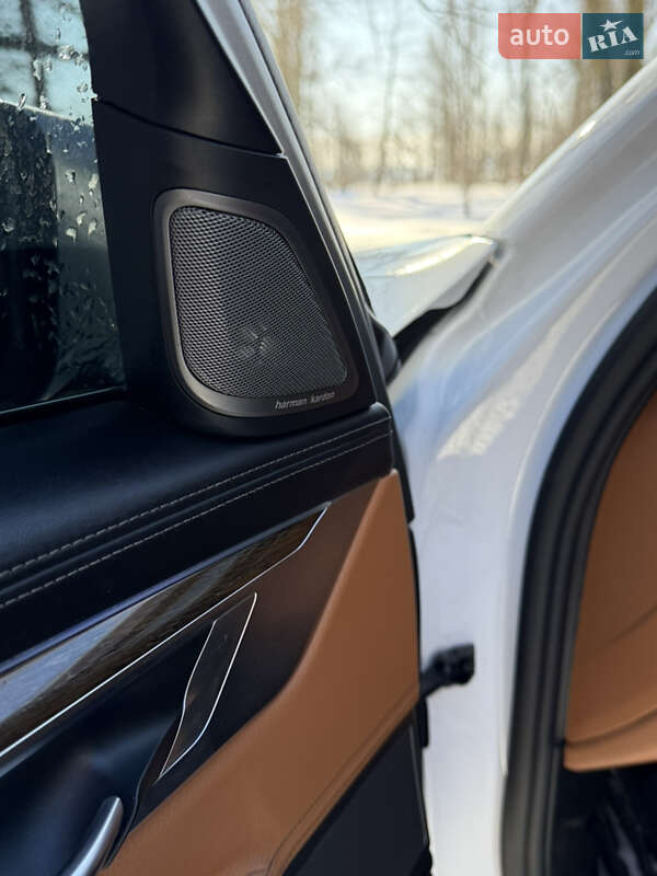 Седан BMW 7 Series 2015 в Киеве