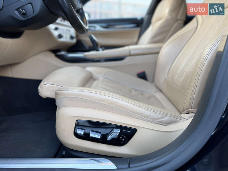 Седан BMW 7 Series 2019 в Киеве