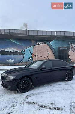 Седан BMW 7 Series 2011 в Луцьку