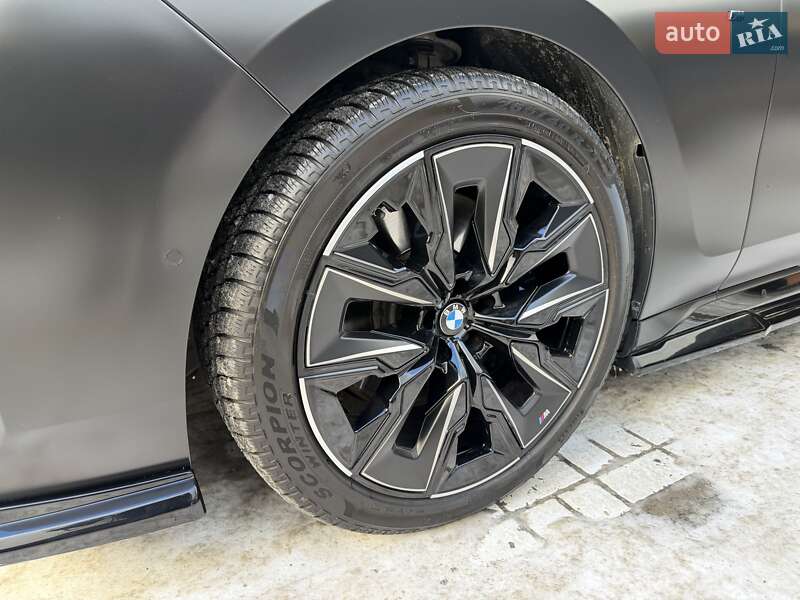 Седан BMW 7 Series 2022 в Киеве фото 10 Седан BMW 7 Series 2022 в Киеве