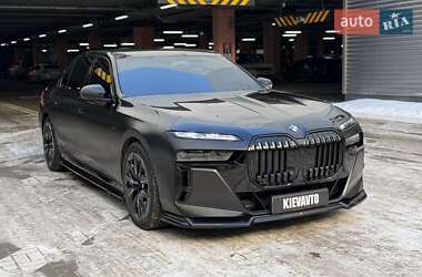 Седан BMW 7 Series 2022 в Києві