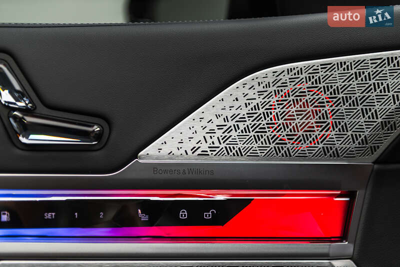 Седан BMW 7 Series 2023 в Мукачево