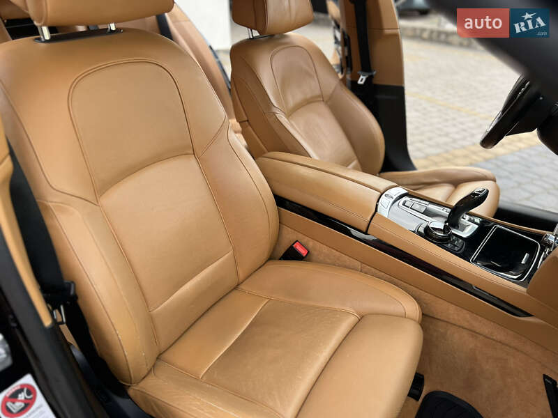 Седан BMW 7 Series 2013 в Тернополе
