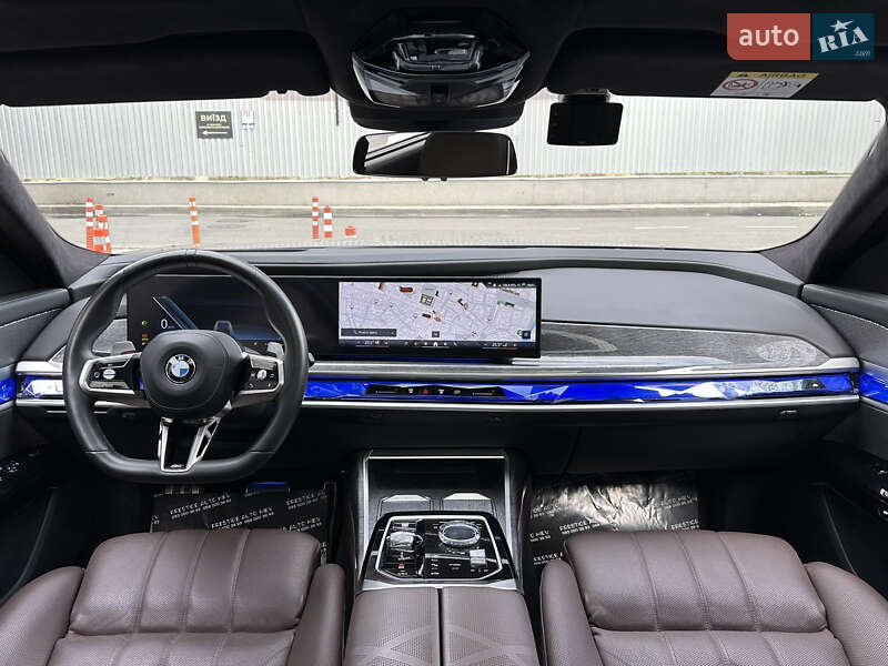 Седан BMW 7 Series 2022 в Киеве