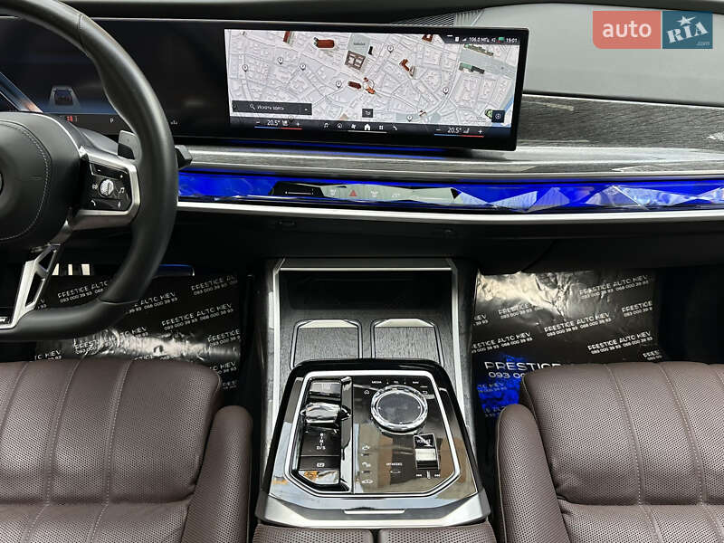 Седан BMW 7 Series 2022 в Киеве