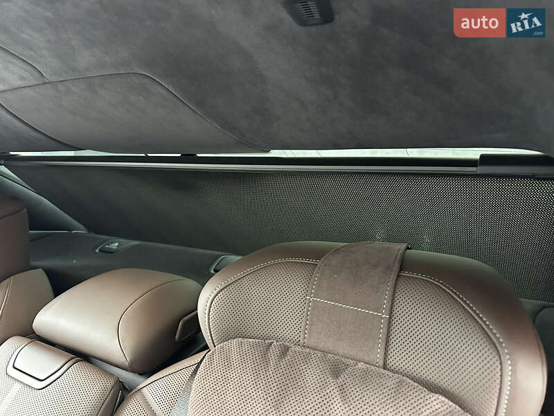 Седан BMW 7 Series 2022 в Киеве