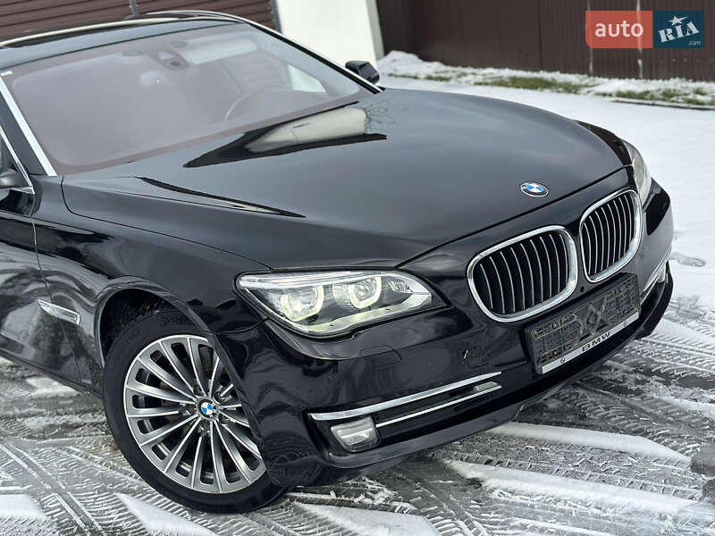 Седан BMW 7 Series 2013 в Владимире