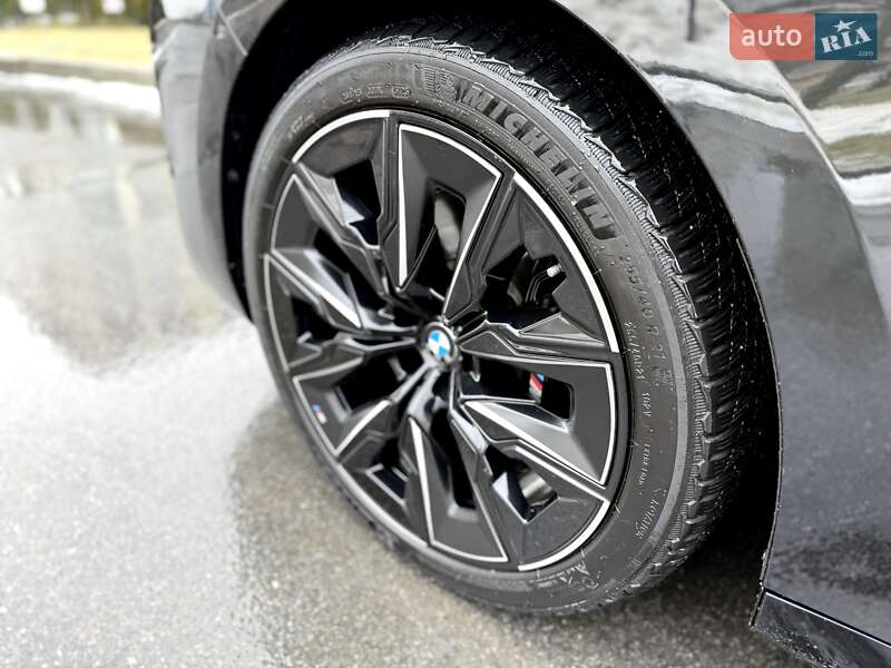 Седан BMW 7 Series 2023 в Днепре