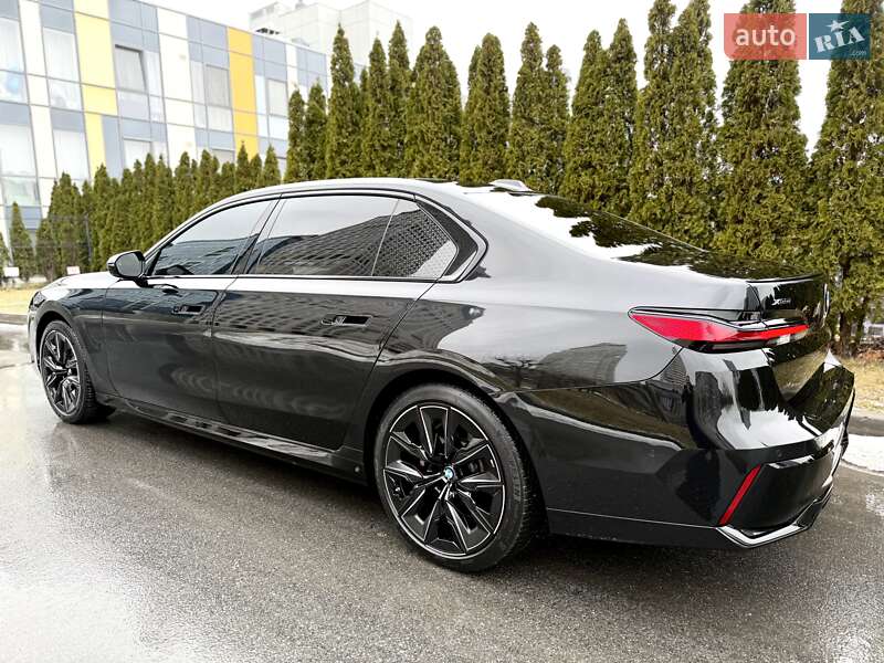 Седан BMW 7 Series 2023 в Днепре