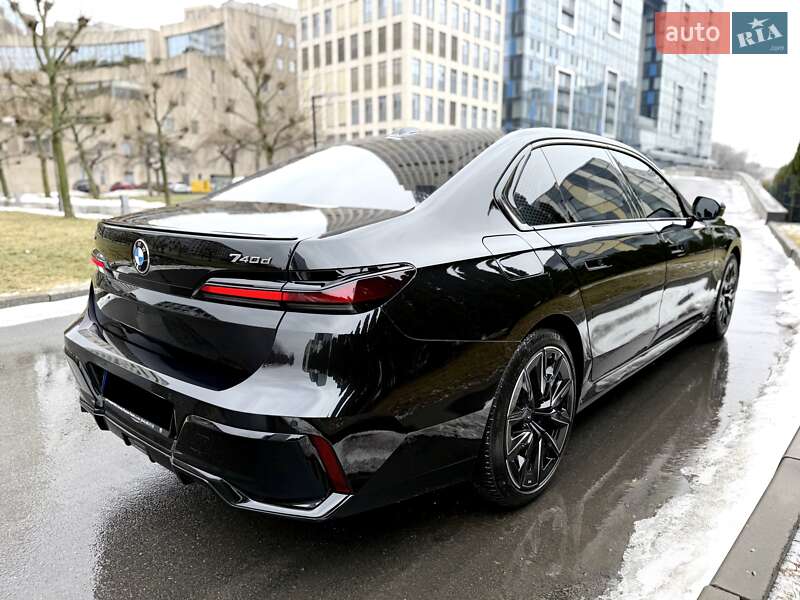 Седан BMW 7 Series 2023 в Днепре