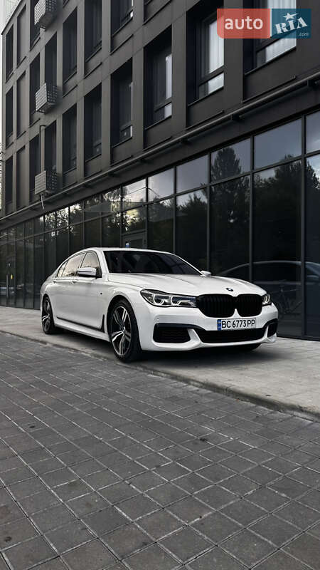 Седан BMW 7 Series 2016 в Львове
