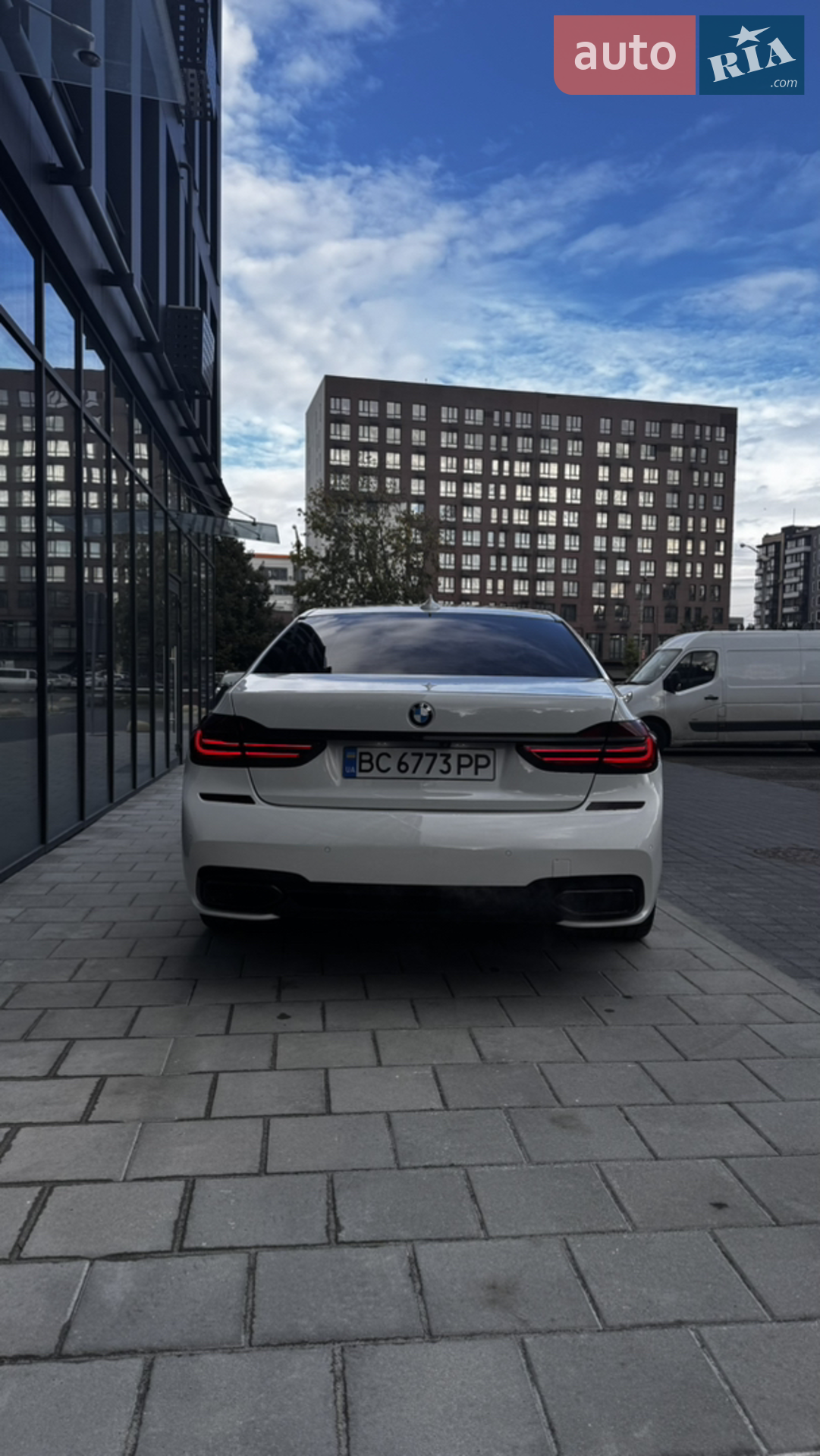 BMW 7 Series 2016 VIN WBA7E2C57GG714662 фото оголошення 15 з 53