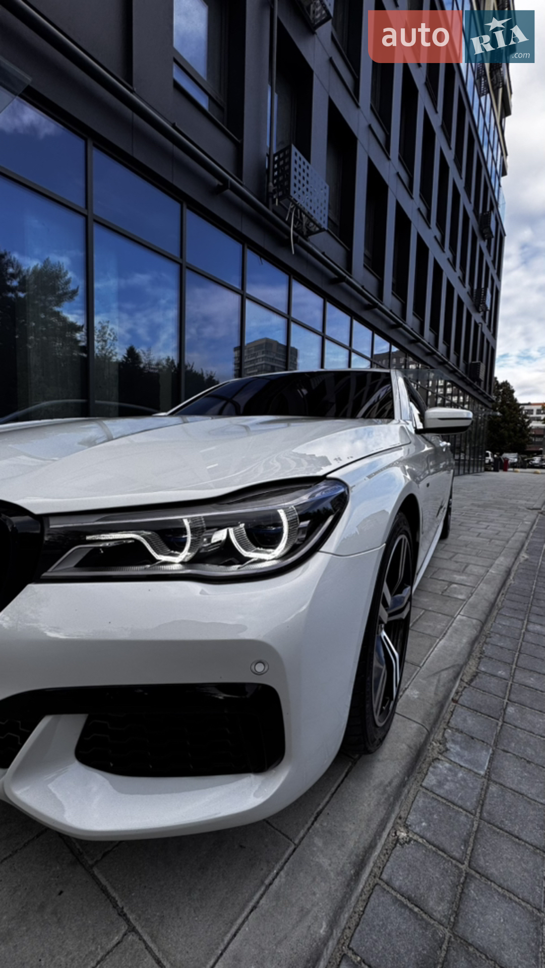 BMW 7 Series 2016 VIN WBA7E2C57GG714662 фото оголошення 9 з 53