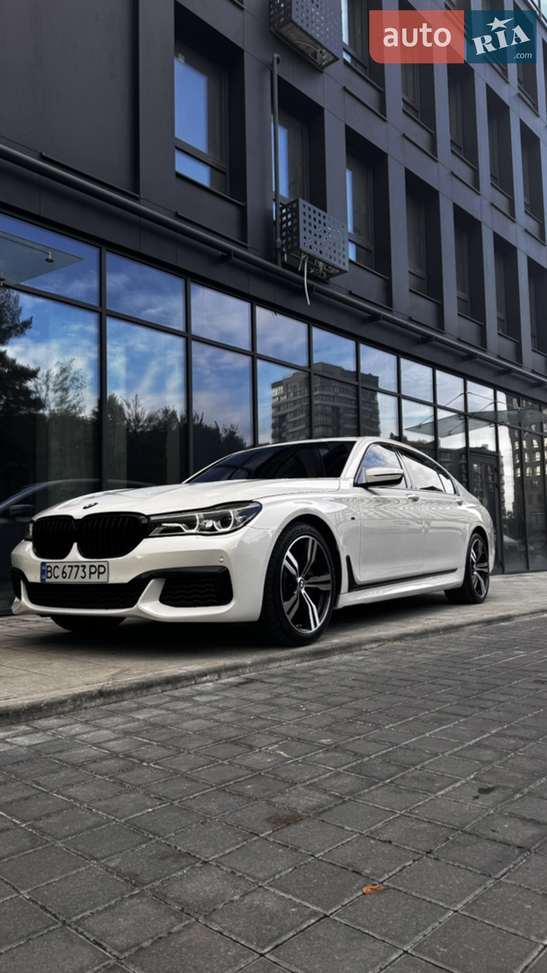 BMW 7 Series 2016 VIN WBA7E2C57GG714662 фото оголошення 7 з 53
