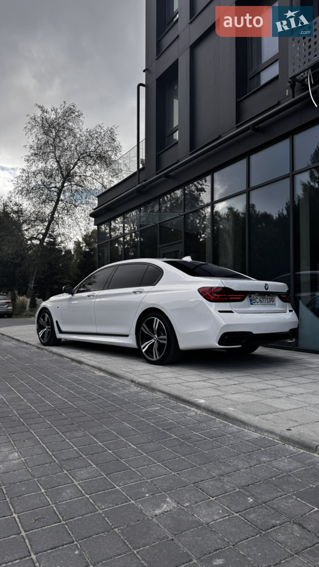 BMW 7 Series 2016 VIN WBA7E2C57GG714662 фото оголошення 14 з 53