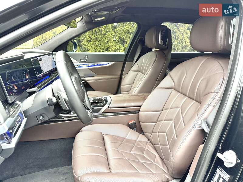 Седан BMW 7 Series 2023 в Днепре