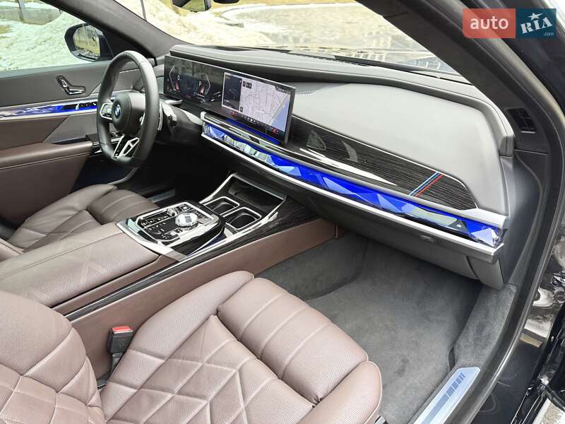 Седан BMW 7 Series 2023 в Днепре