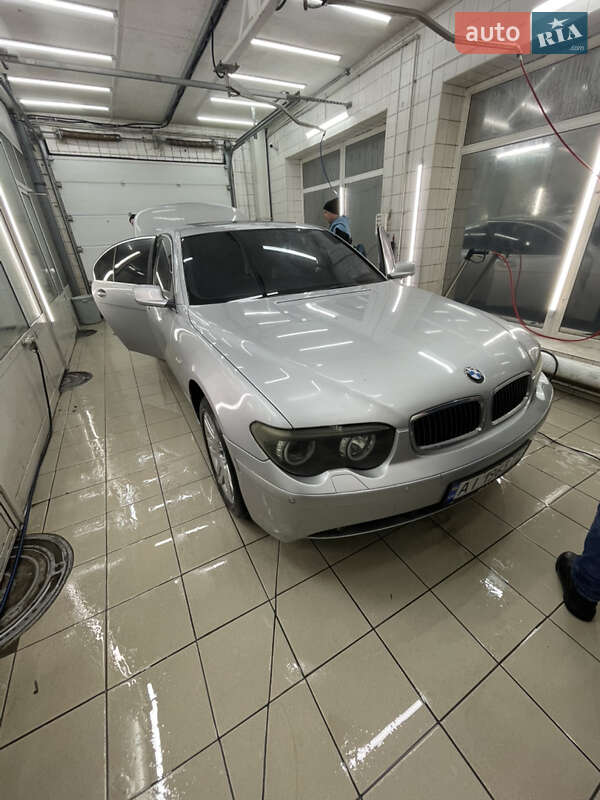 Седан BMW 7 Series 2003 в Киеве