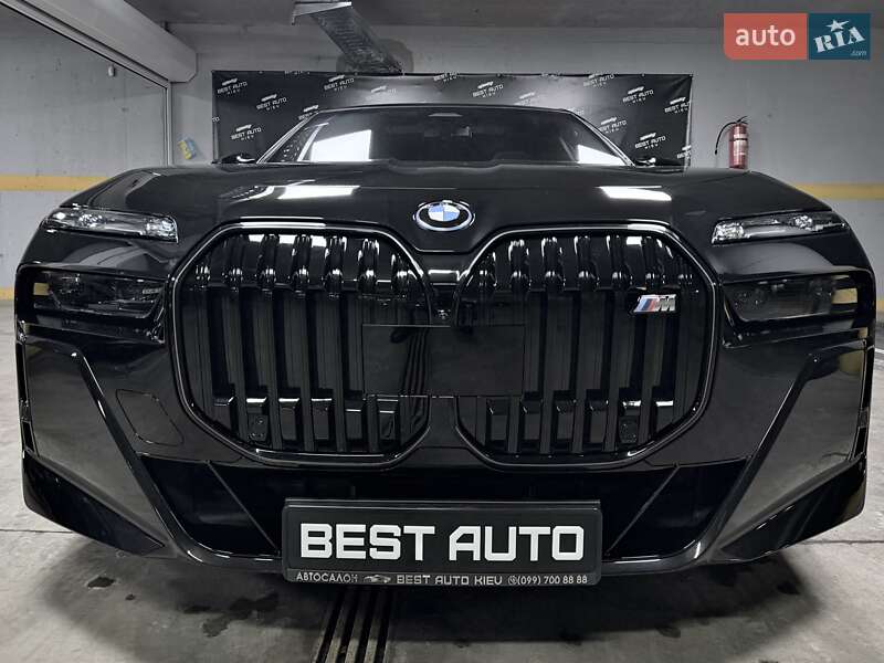 Седан BMW 7 Series 2024 в Киеве