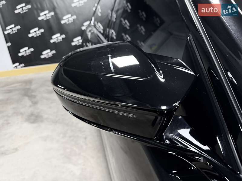 Седан BMW 7 Series 2024 в Киеве